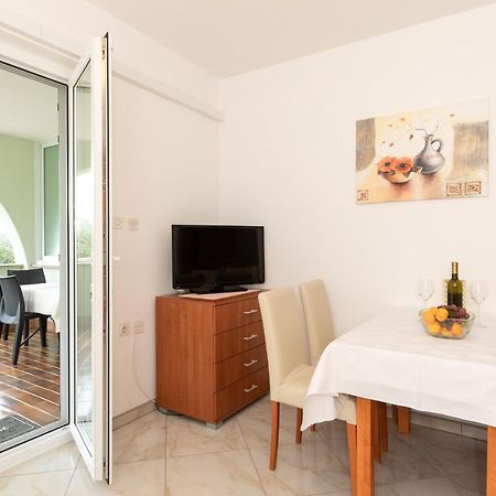 Justic Apartment Krk Town Bagian luar foto
