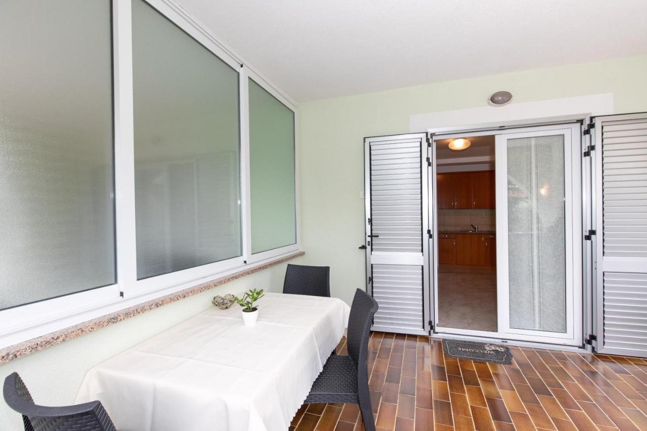 Justic Apartment Krk Town Bagian luar foto